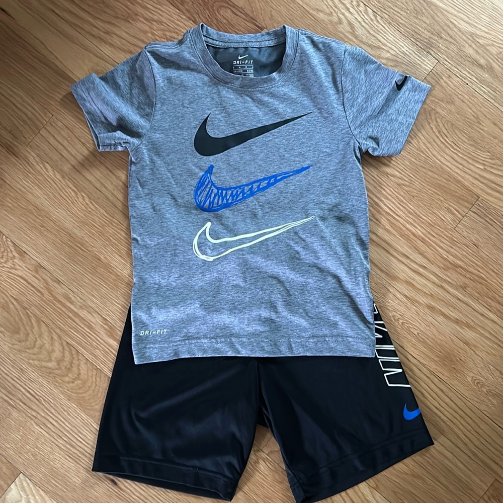 Nike Shorts Set